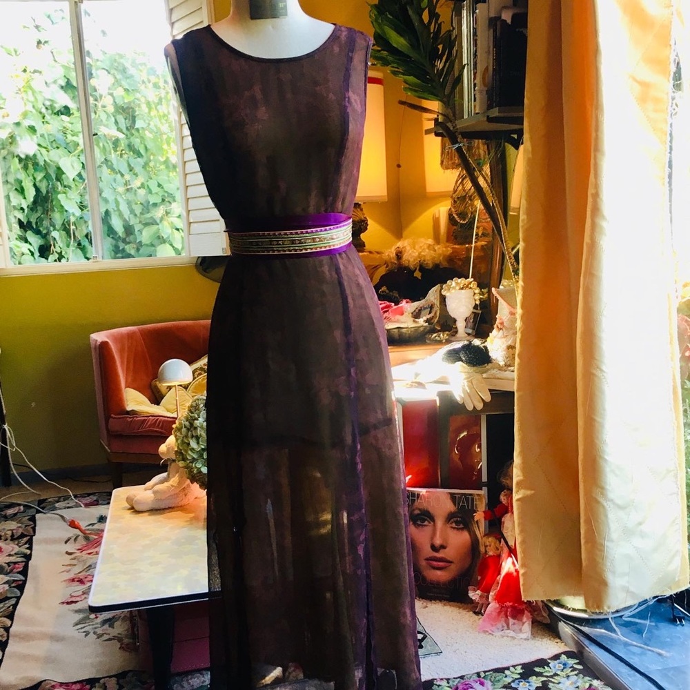 Vintage 90s lace midi dress